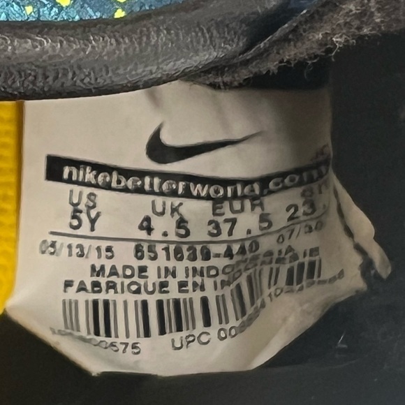 Nike Squadron Blue Volt Jr Mercurial Victory V IC PS Soccer Shoes Size 5 Youth - Picture 2 of 8